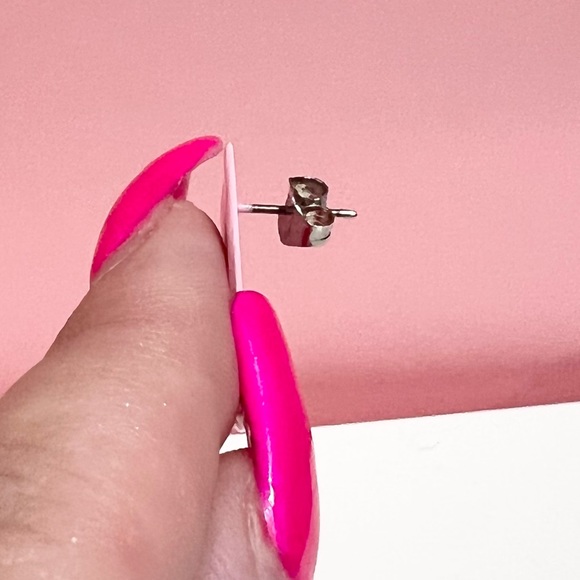 Vintage Art Deco pink fan shell earrings - Picture 2 of 3